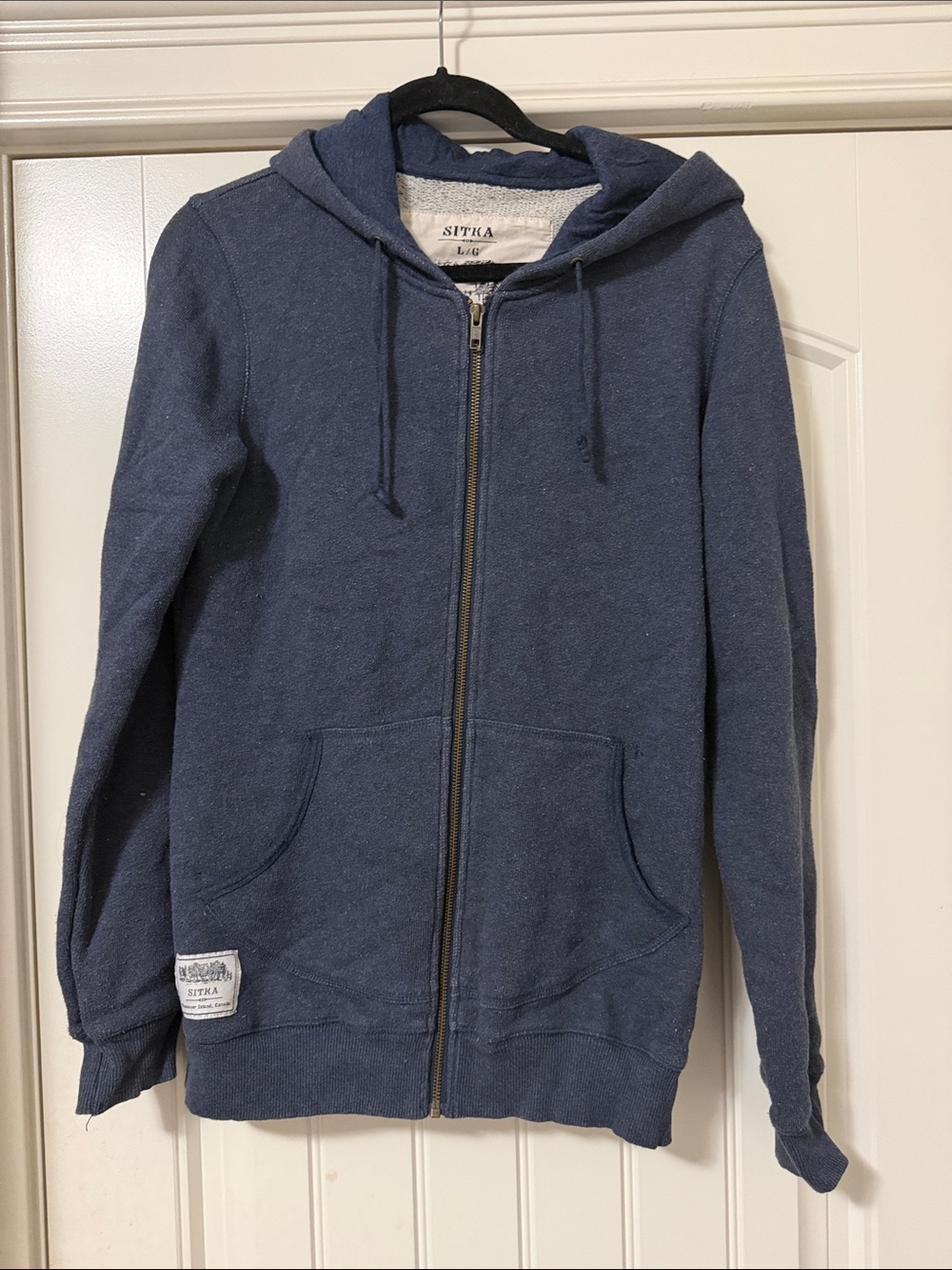 Sitka Women's Navy Zip-Up Hoodie Sweater